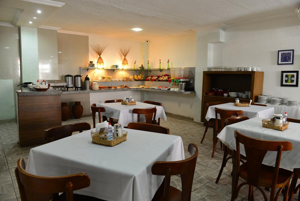 Alpha Praia Hotel フォルタレザ エクステリア 写真